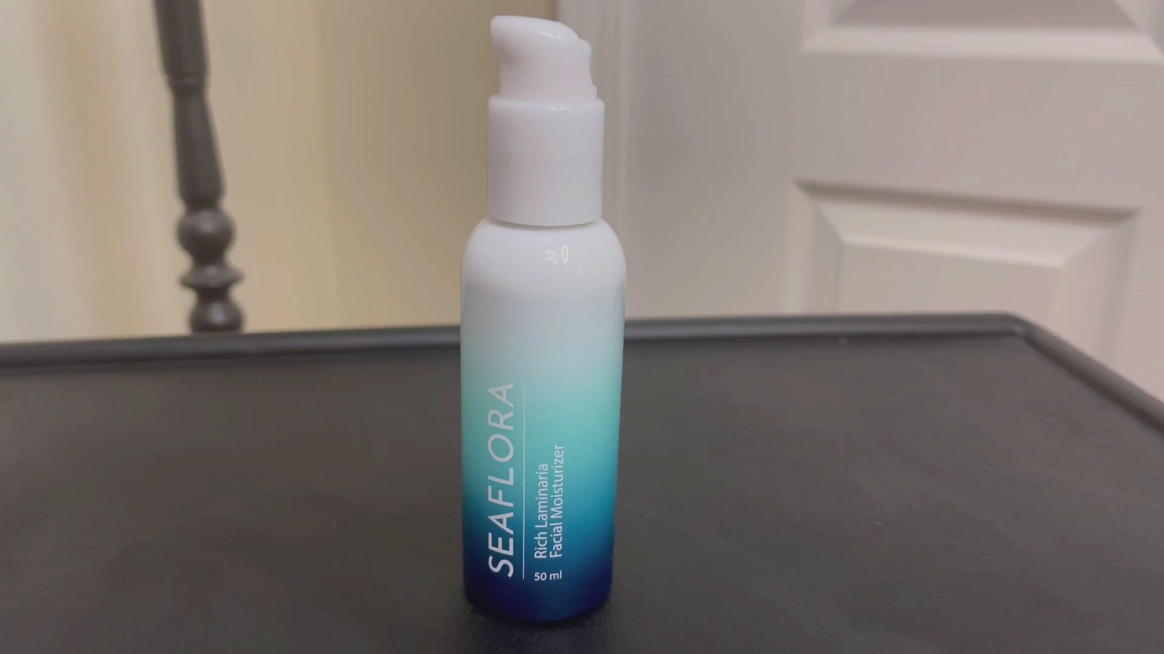Rich Laminaria Facial Moisturizer: Fight Acne & Protect Your Skin